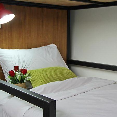 Zleep Inn Chiang Mai Bagian luar foto